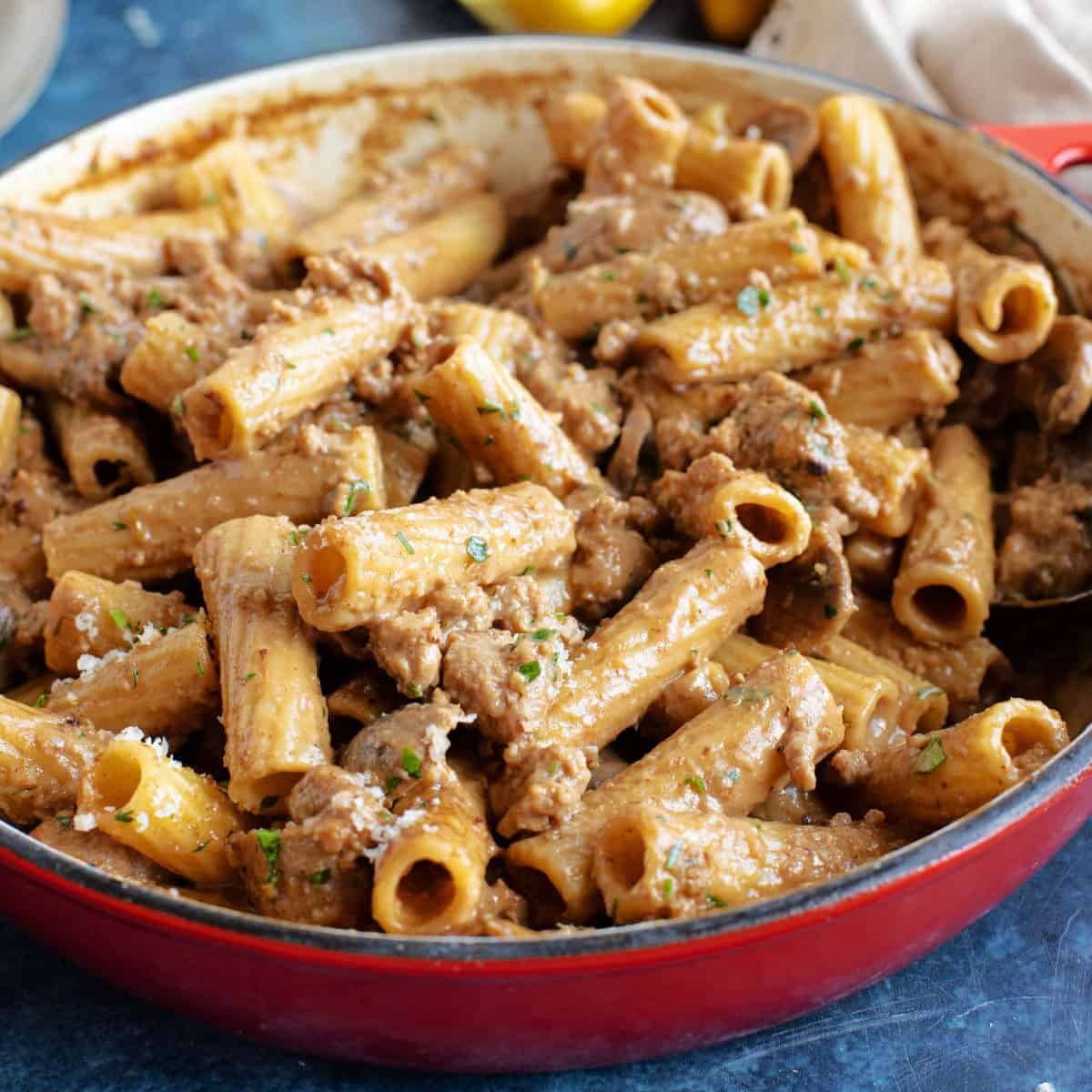Creamy Garlic Butter Pasta
